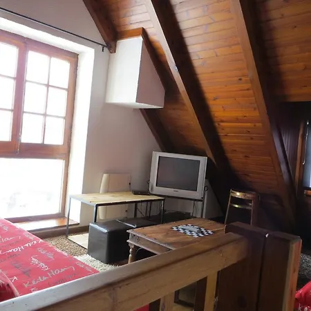 Apartamentos Unha Унья